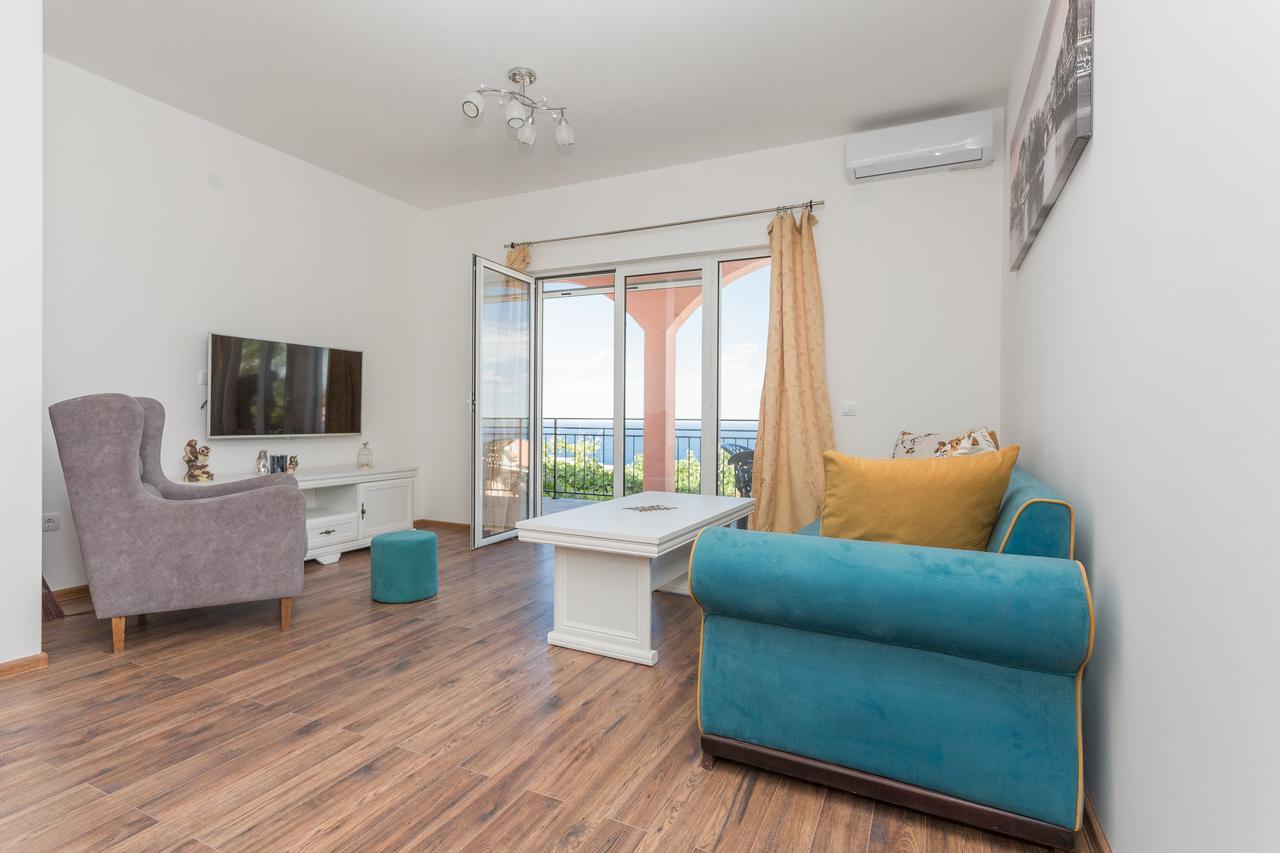 Apartments Natasa Sveti Stefan Exterior foto
